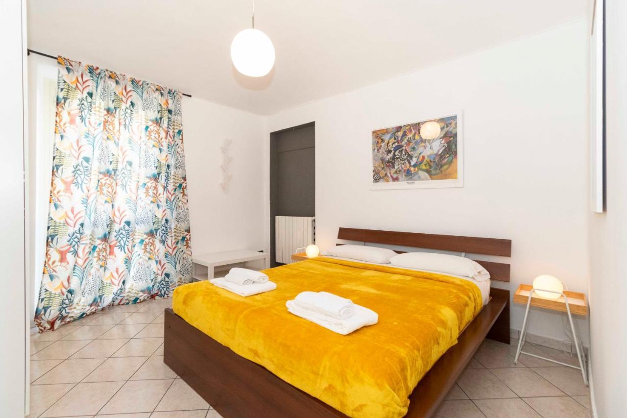 Colourful Flat San Donato